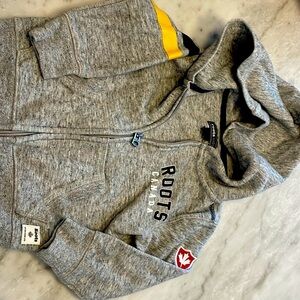 Roots sweater